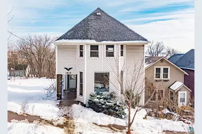 1812 W 3rd St, Duluth, MN 55806 - Photo 1