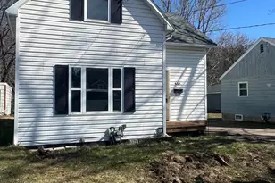 805 Park Ave, Cloquet, MN 55720 - Photo 1