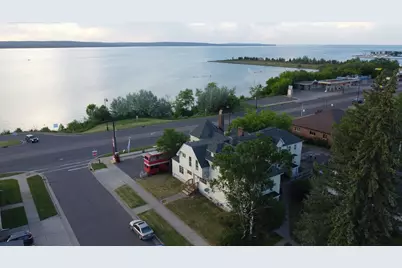 104 11th Ave W #3, Ashland, WI 54806 - Photo 1