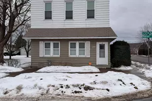 201 S 57th Ave W, Duluth, MN 55807 - Photo 1