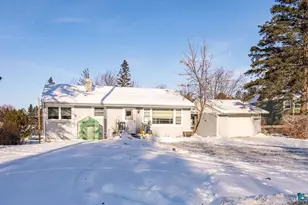 115 E Niagara St, Duluth, MN 55811 - Photo 1