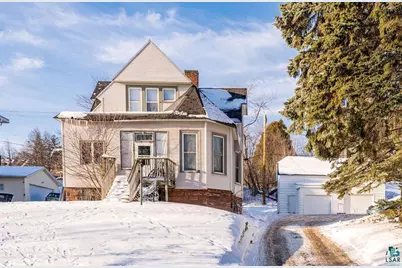 1821 E 1st St, Duluth, MN 55812 - Photo 1