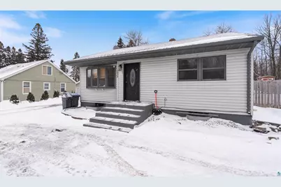 1524 W Arrowhead Rd, Duluth, MN 55811 - Photo 1