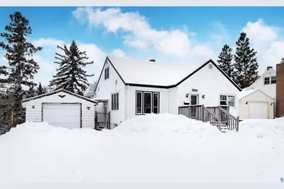 5004 Wyoming St, Duluth, MN 55804 - Photo 1