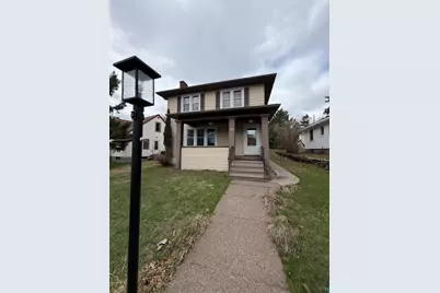 845 Grandview Ave, Duluth, MN 55812 - Photo 1