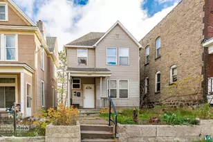 628 W 3rd St, Duluth, MN 55806 - Photo 1