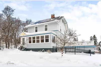 16 S 25th Ave E, Duluth, MN 55812 - Photo 1