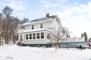 16 S 25th Ave E, Duluth, MN 55812 - Photo 1