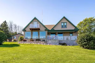 1101 W Skyline Pkwy, Duluth, MN 55806 - Photo 1
