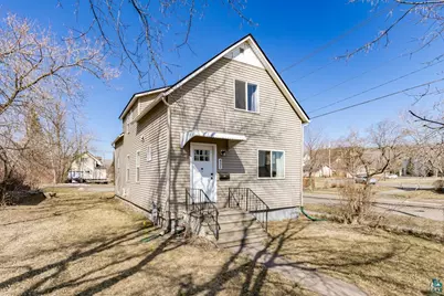 431 N 51st Ave W, Duluth, MN 55807 - Photo 1