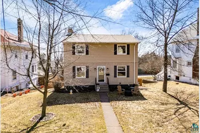 2928 E Superior St, Duluth, MN 55812 - Photo 1
