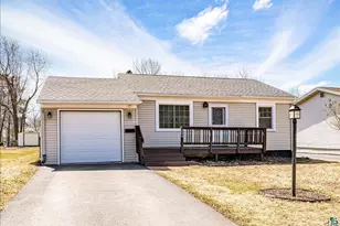 240 W Redwing St, Duluth, MN 55803 - Photo 1