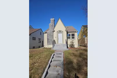 221 Snelling Ave, Duluth, MN 55812 - Photo 1