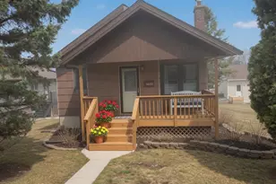 4820 Dodge St, Duluth, MN 55804 - Photo 1