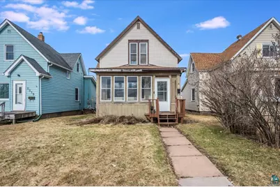 5517 Oakes Ave, Superior, WI 54880 - Photo 1
