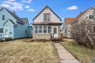 5517 Oakes Ave, Superior, WI 54880 - Photo 1