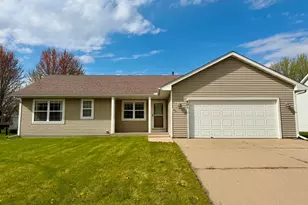 401 W 17th St, Glencoe, MN 55336 - Photo 1