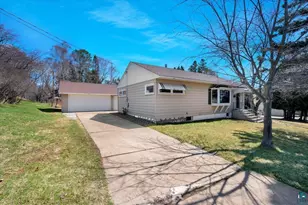526 N 60th Ave E, Duluth, MN 55804 - Photo 1