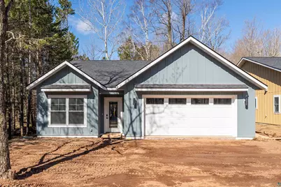 3817 Fountain Gate Dr, Duluth, MN 55811 - Photo 1