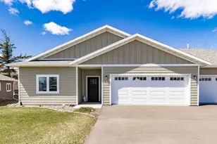 219 Coffee Creek Blvd, Duluth, MN 55811 - Photo 1