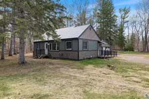 1537 W Moorhead Rd, Cloquet, MN 55720 - Photo 1