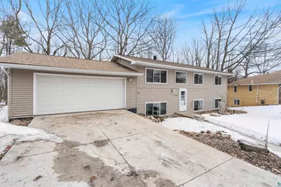 1206 Woodrich Cr, Duluth, MN 55811 - Photo 1