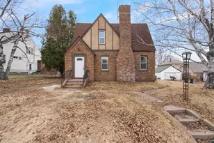 109 10th St, Cloquet, MN 55720 - Photo 1