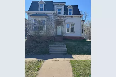 504 3rd St W, Ashland, WI 54806 - Photo 1