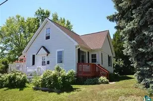 4630 Tioga St, Duluth, MN 55804 - Photo 1