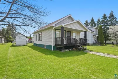 1910 Central Ave, Superior, WI 54880 - Photo 1