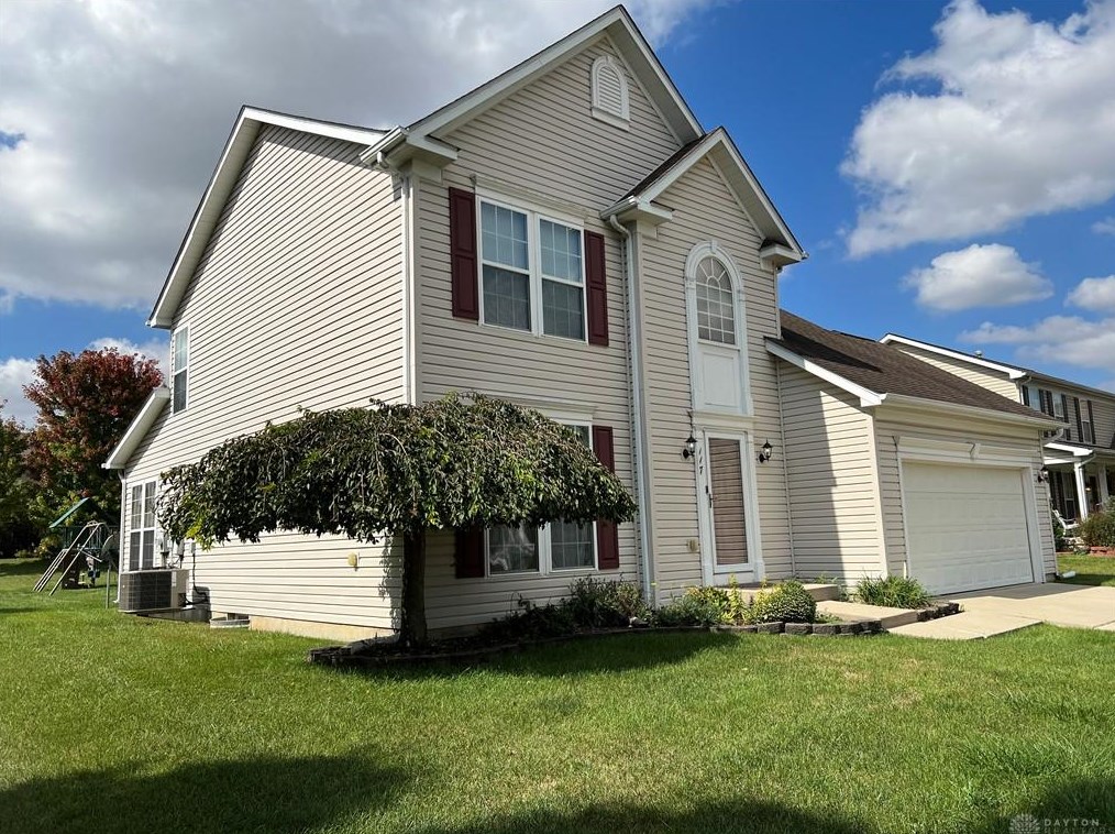 117 Summitt Dr, Englewood, OH 45322