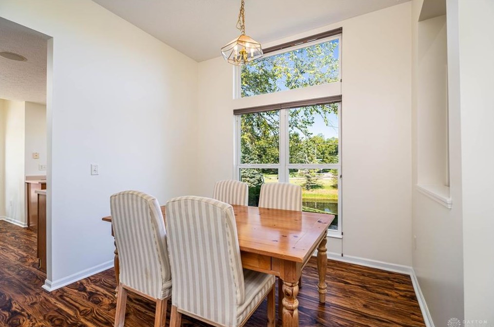 7141 Brookmeadow Dr, Dayton OH 45459-5181 exterior