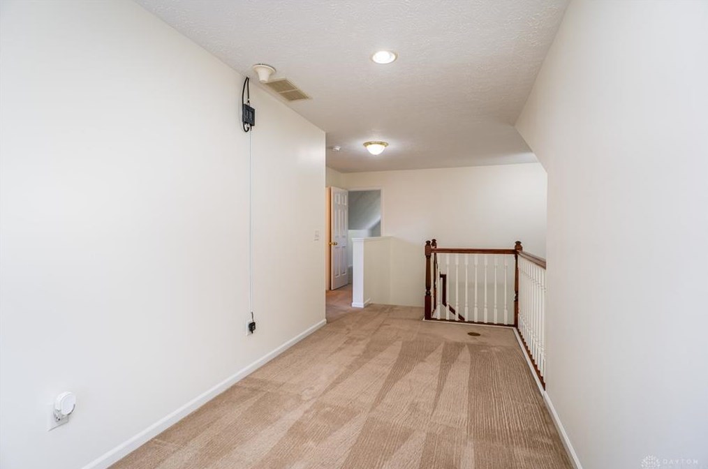 7141 Brookmeadow Dr, Dayton OH 45459-5181 exterior