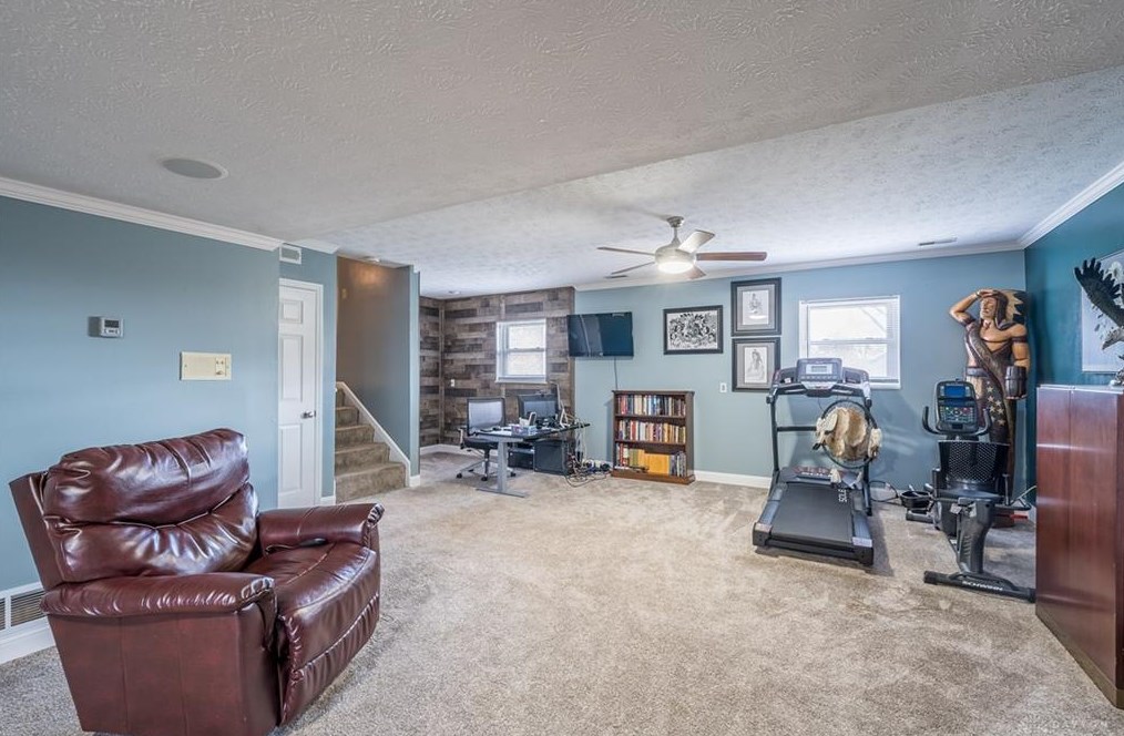 3351 Little York Rd, Dayton OH  45414-1701 exterior