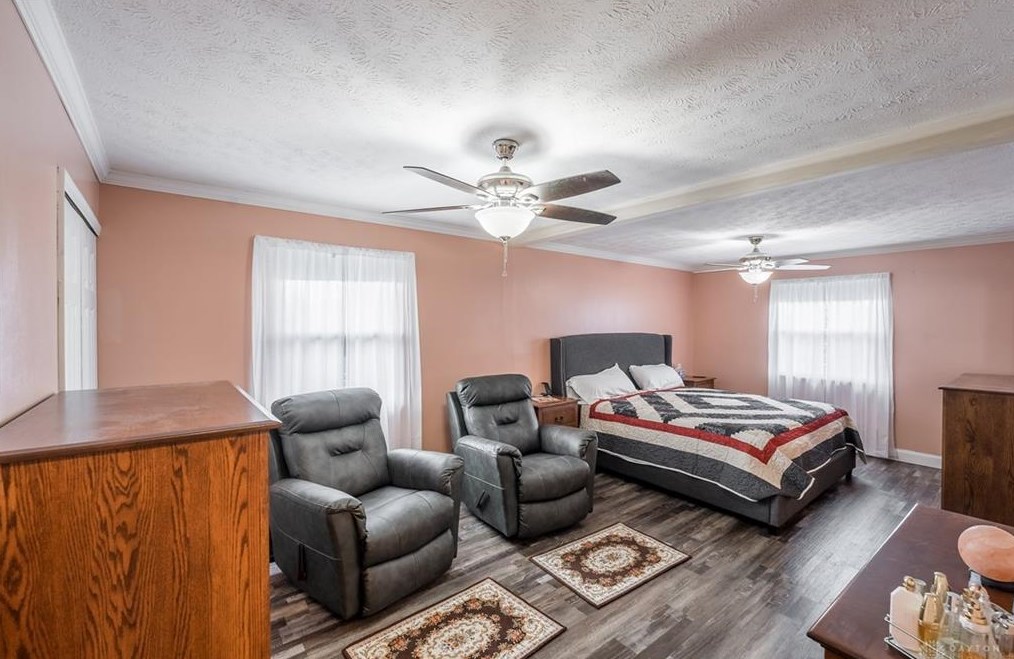 3351 Little York Rd, Dayton OH  45414-1701 exterior