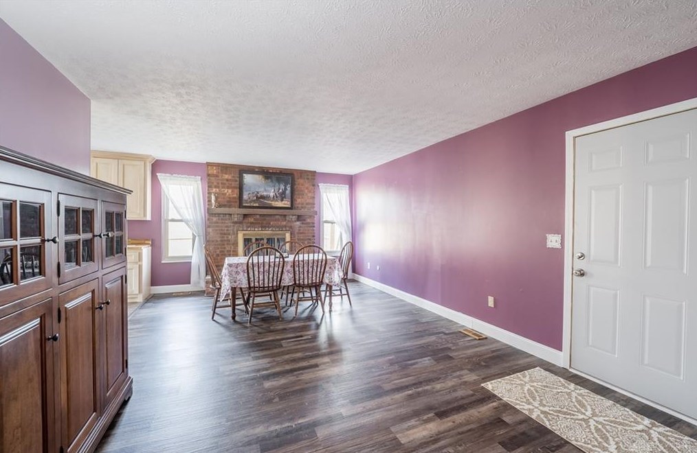 3351 Little York Rd, Dayton OH  45414-1701 exterior