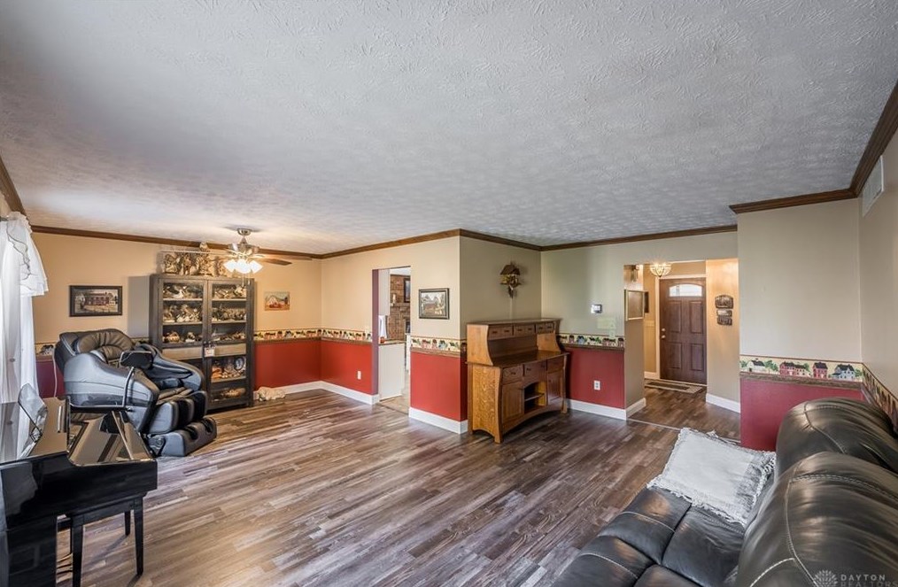 3351 Little York Rd, Dayton OH  45414-1701 exterior