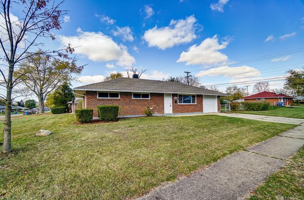 5503 Broomall St, Dayton, OH 45424-4229