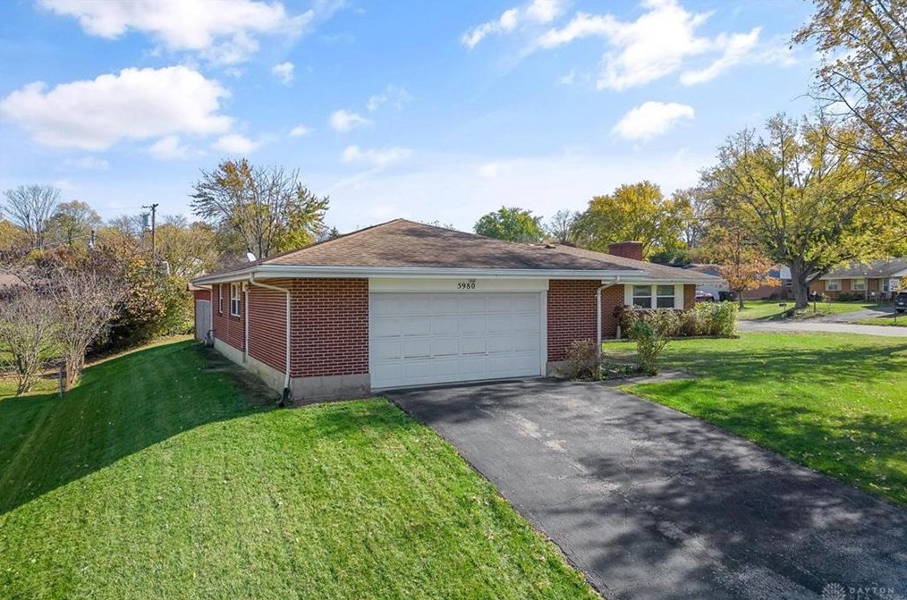 5980 Cindy Dr, Dayton, OH 45449-3207