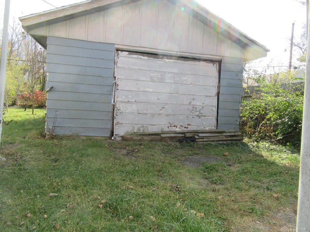 5018 Prescott Ave, Dayton, OH 45406-2205