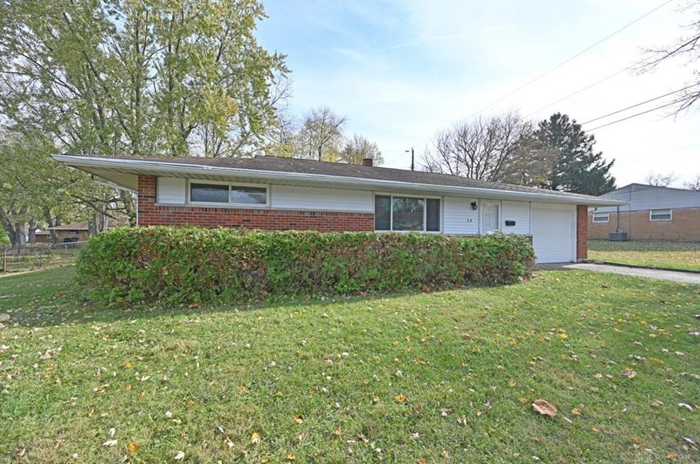 14 Burchwood St, Dayton, OH 45426-3004