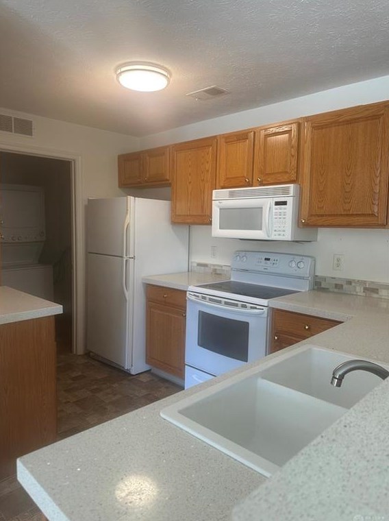 3047 Cumberland Ln, Dayton, OH 45431-8619