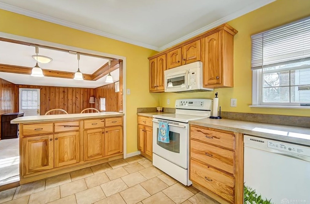 2000 Shroyer Rd, Dayton OH 45419-1863 exterior