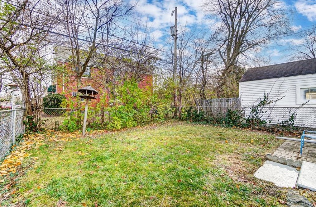 2000 Shroyer Rd, Dayton OH 45419-1863 exterior