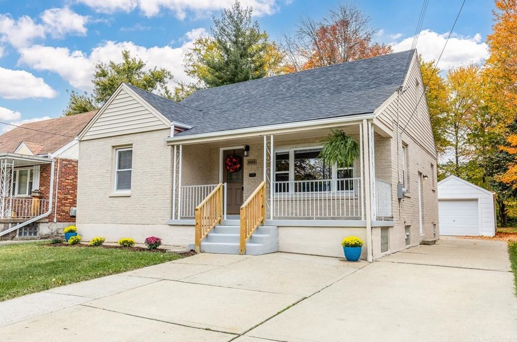 6924 Lois Dr, Cincinnati, OH 45239-4315