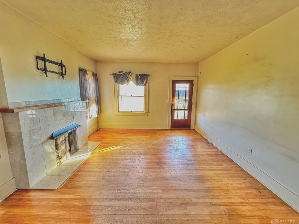 237 Community Dr, Dayton, OH 45404-1320