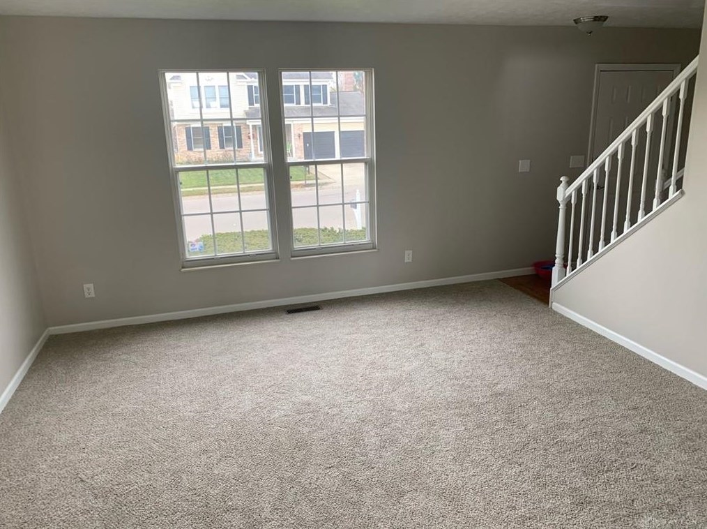 2249 Rosina Dr, Miamisburg, OH 45342