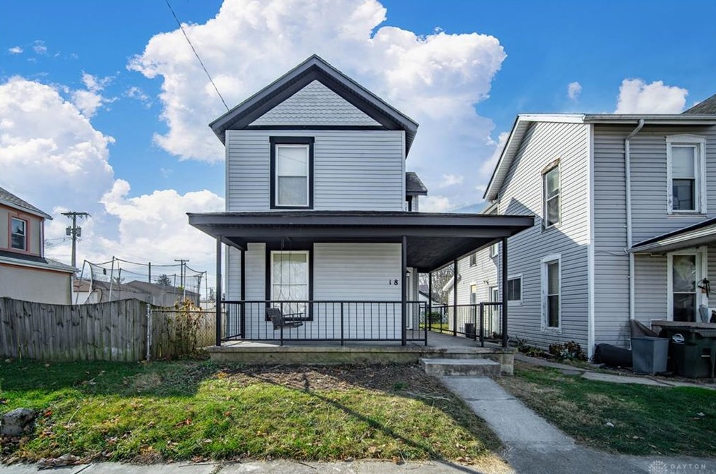 18 Center St, Miamisburg, OH 45342