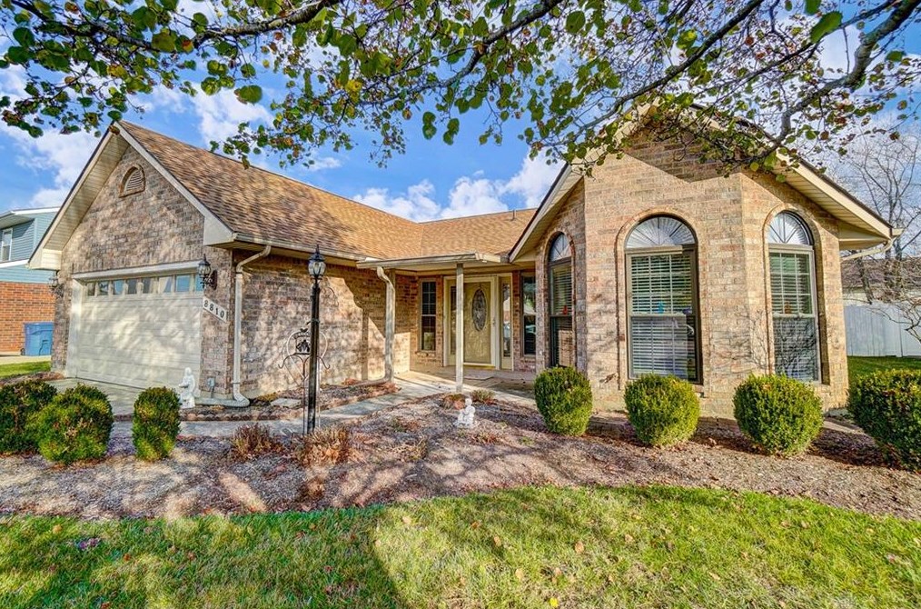 8810 Christygate Ln, Dayton, OH 45424-6423