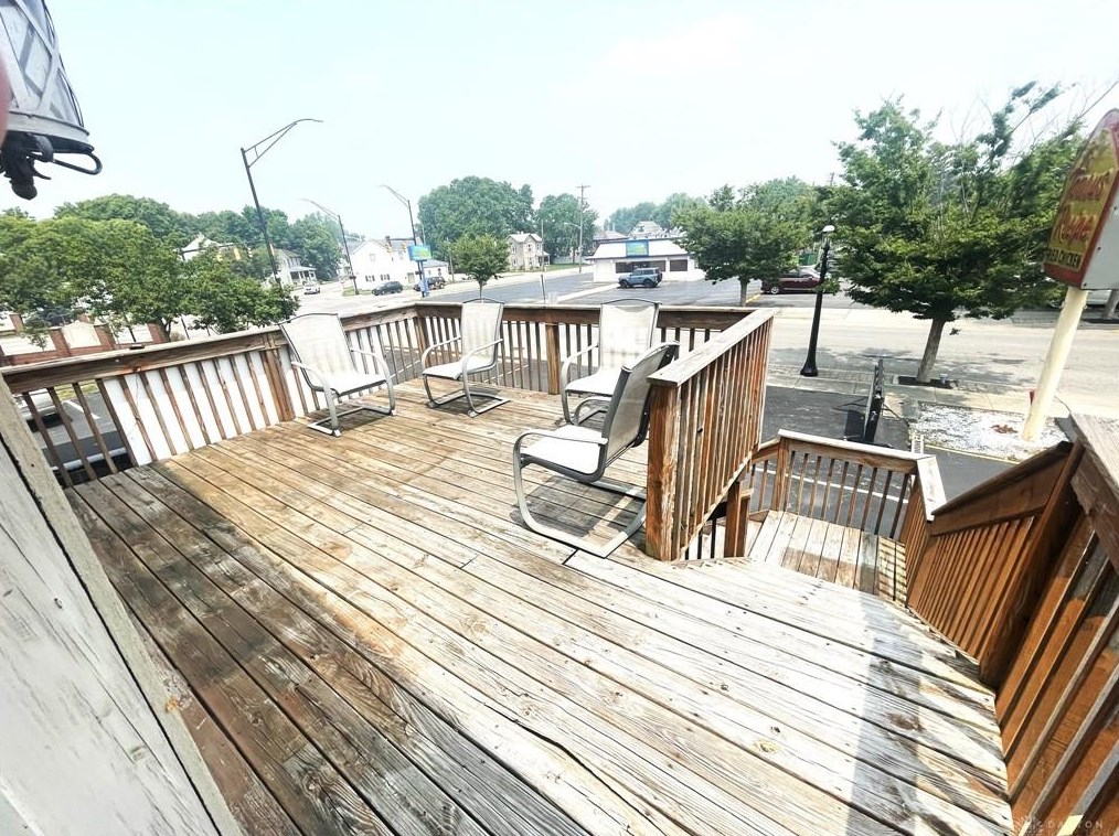 215 N Main St, Miamisburg, OH 45342
